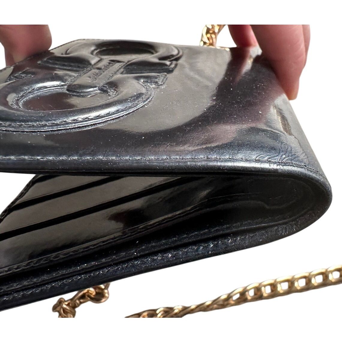 Salvatore Ferragamo Ferragamo Bi-fold Wallet - Double Gancini Enamel Black Size ONE SIZE - 13 Thumbnail