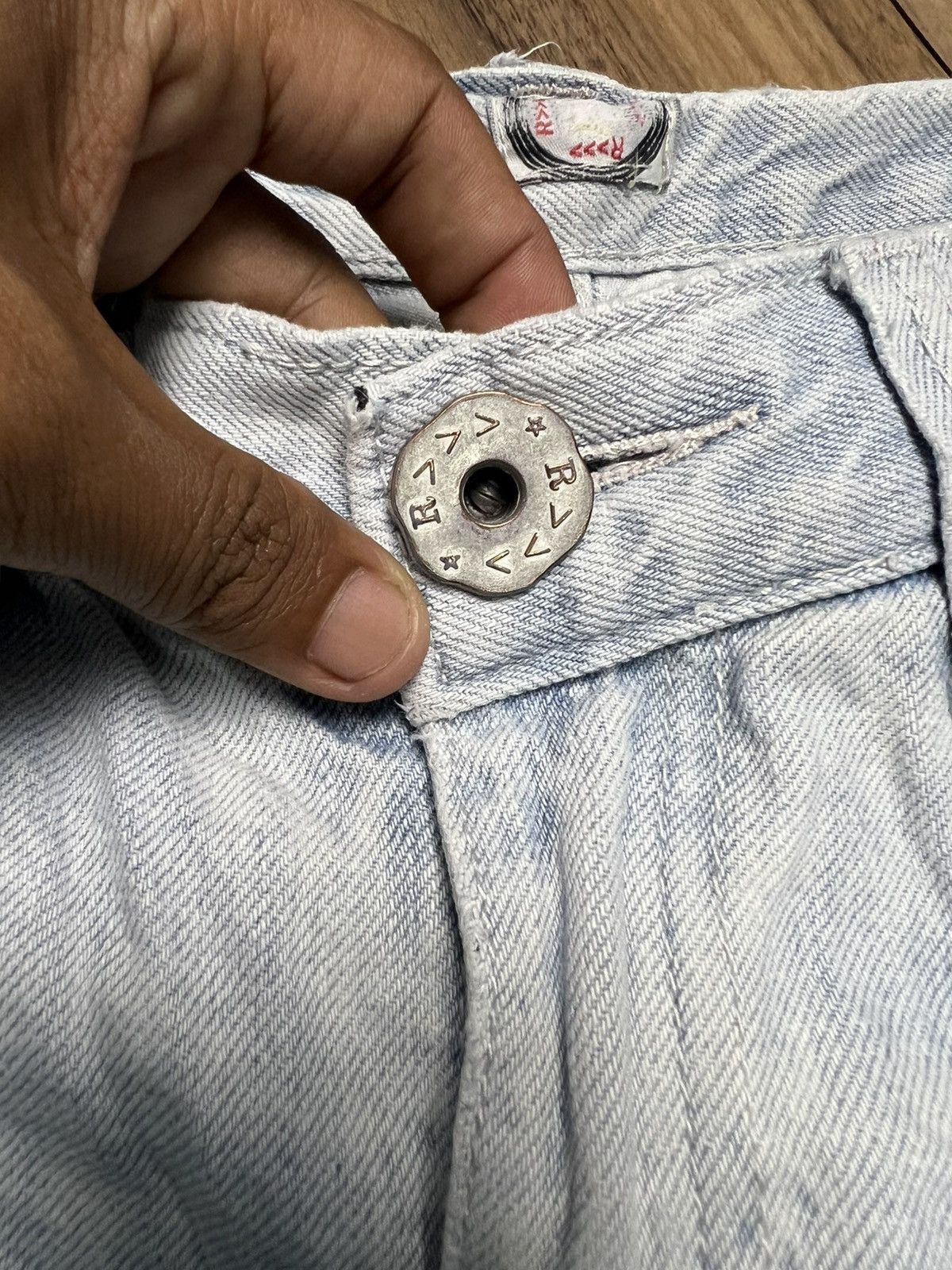 If Six Was Nine RARE Light Wash Jeans: Slanted Zip & Flap Pocket (43) Size 32" / US 10 / IT 46 - 7 Thumbnail