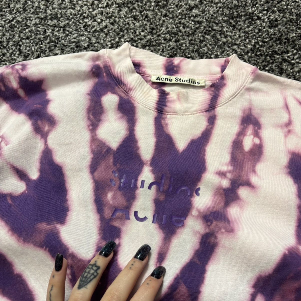 Acne Studios Acne Studios Amazing T-shirt Size US S / EU 44-46 / 1 - 3 Thumbnail
