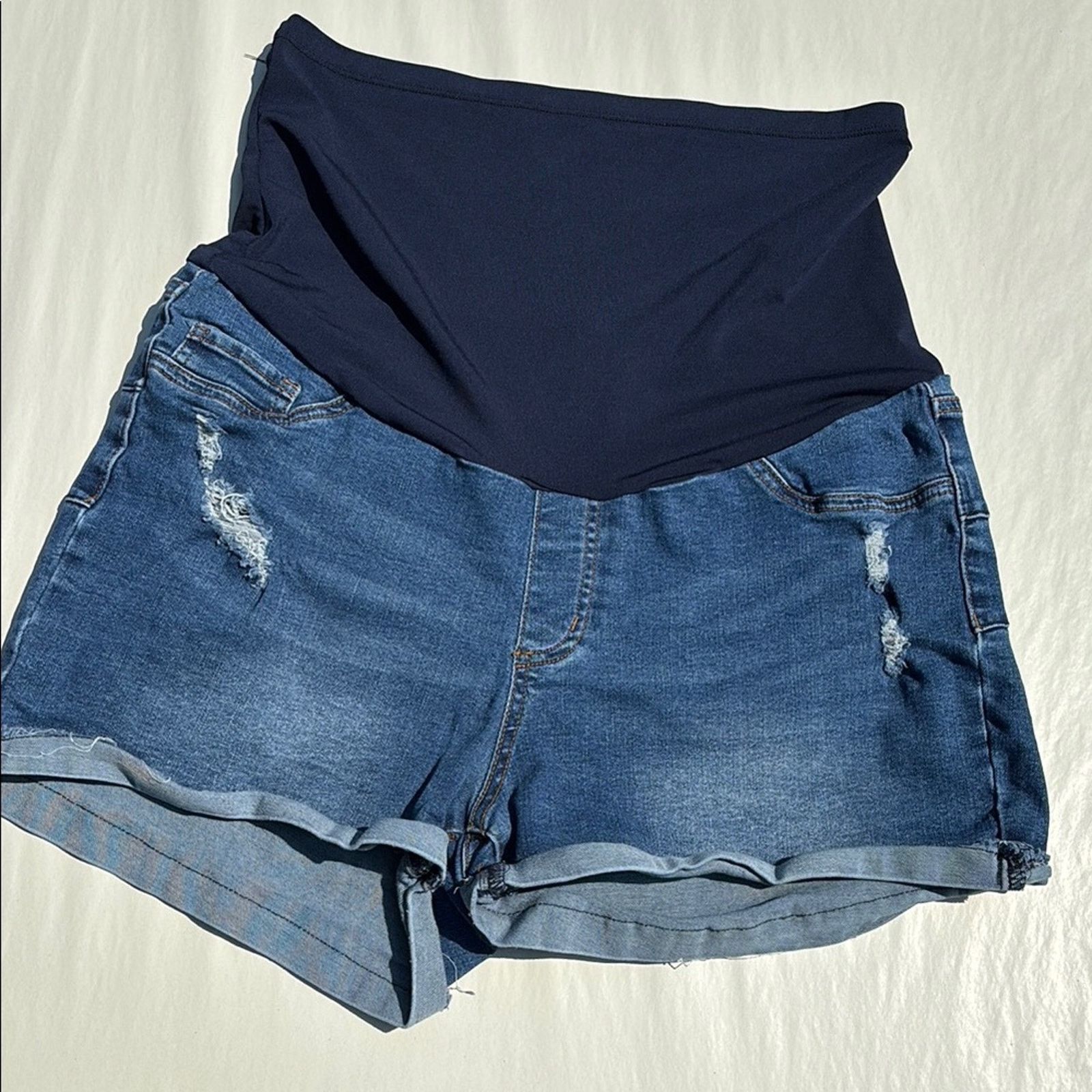 The Unbranded Brand S.O.N.G Maternity Blue Denim Shorts Size XL Size 34" / US 12 / IT 48 - 1 Thumbnail