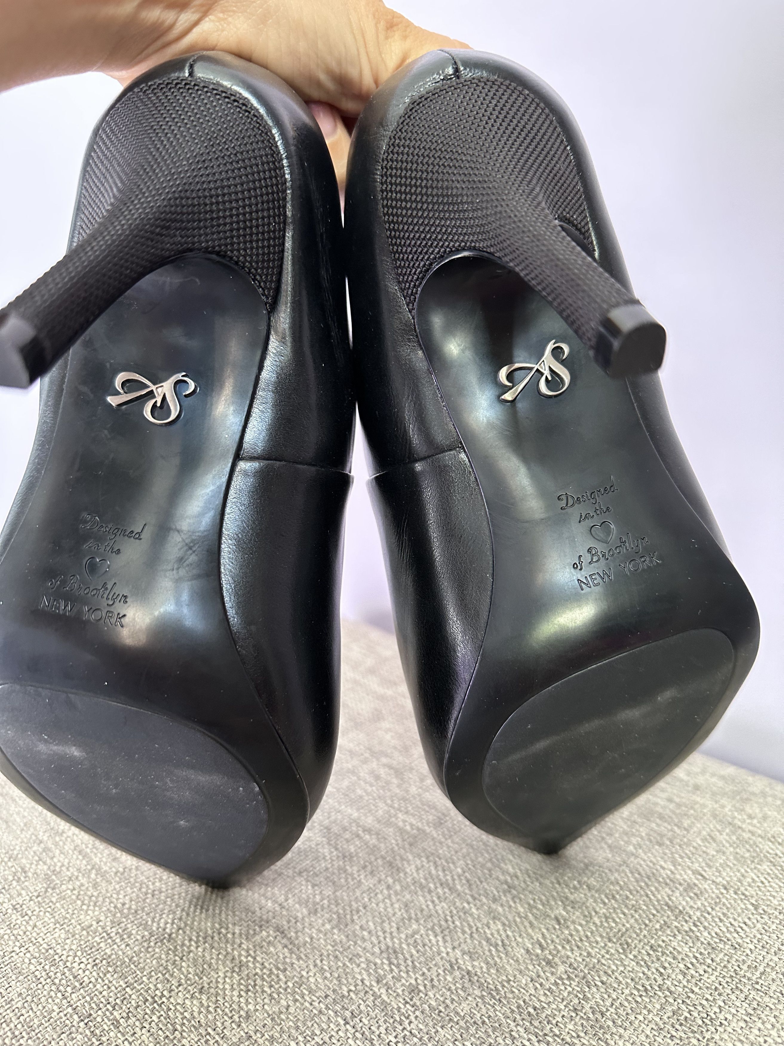 Designer Antonina Saint New York 2 High Heel Feels like sneakers Size US 6.5 / IT 36.5 - 12 Thumbnail