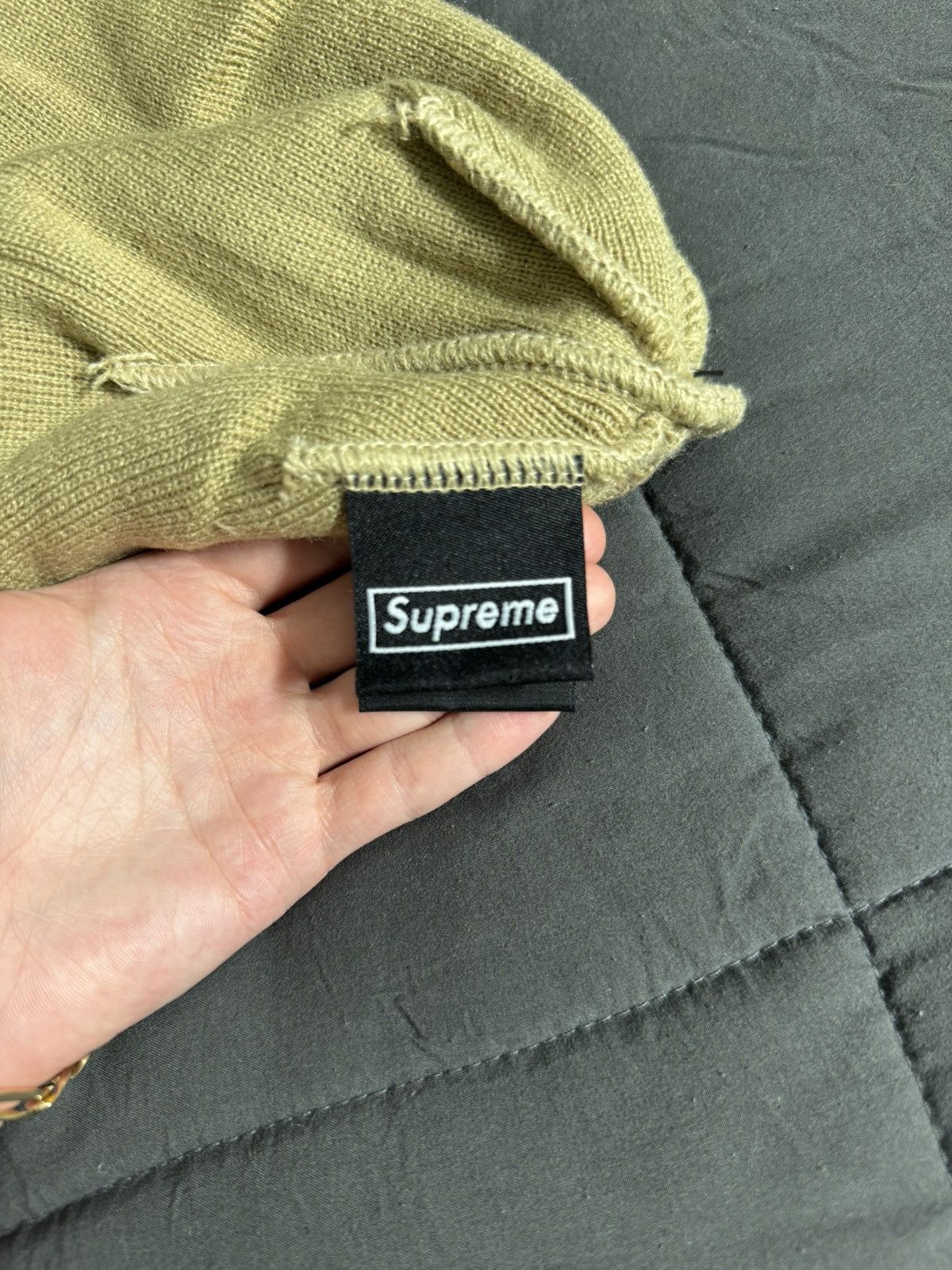 New Era × Supreme Supreme New Era Box Logo Beanie - Dark Sand (FW 23) Size ONE SIZE - 10 Thumbnail