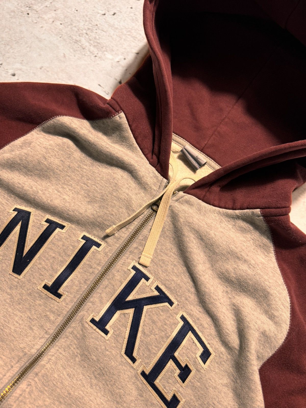 Nike × Vintage NIKE VINTAGE CENTER LOGO OVERSIZE BOXY HOODIE Size US XL / EU 56 / 4 - 5 Thumbnail