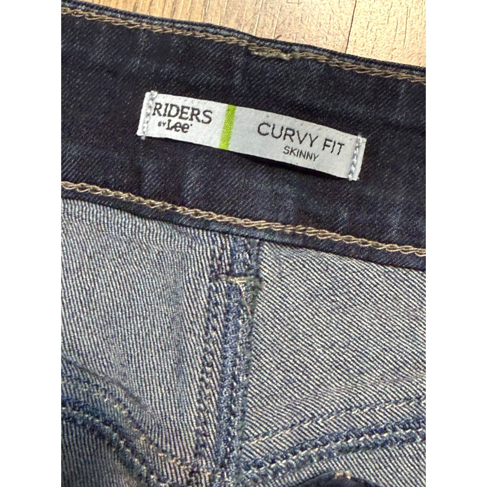 Lee Riders by Lee Jeans Women's 12P Blue Denim Curvy Fit Skinny High Rise Jeans Shirt? Size 34" / US 12 / IT 48 - 4 Thumbnail