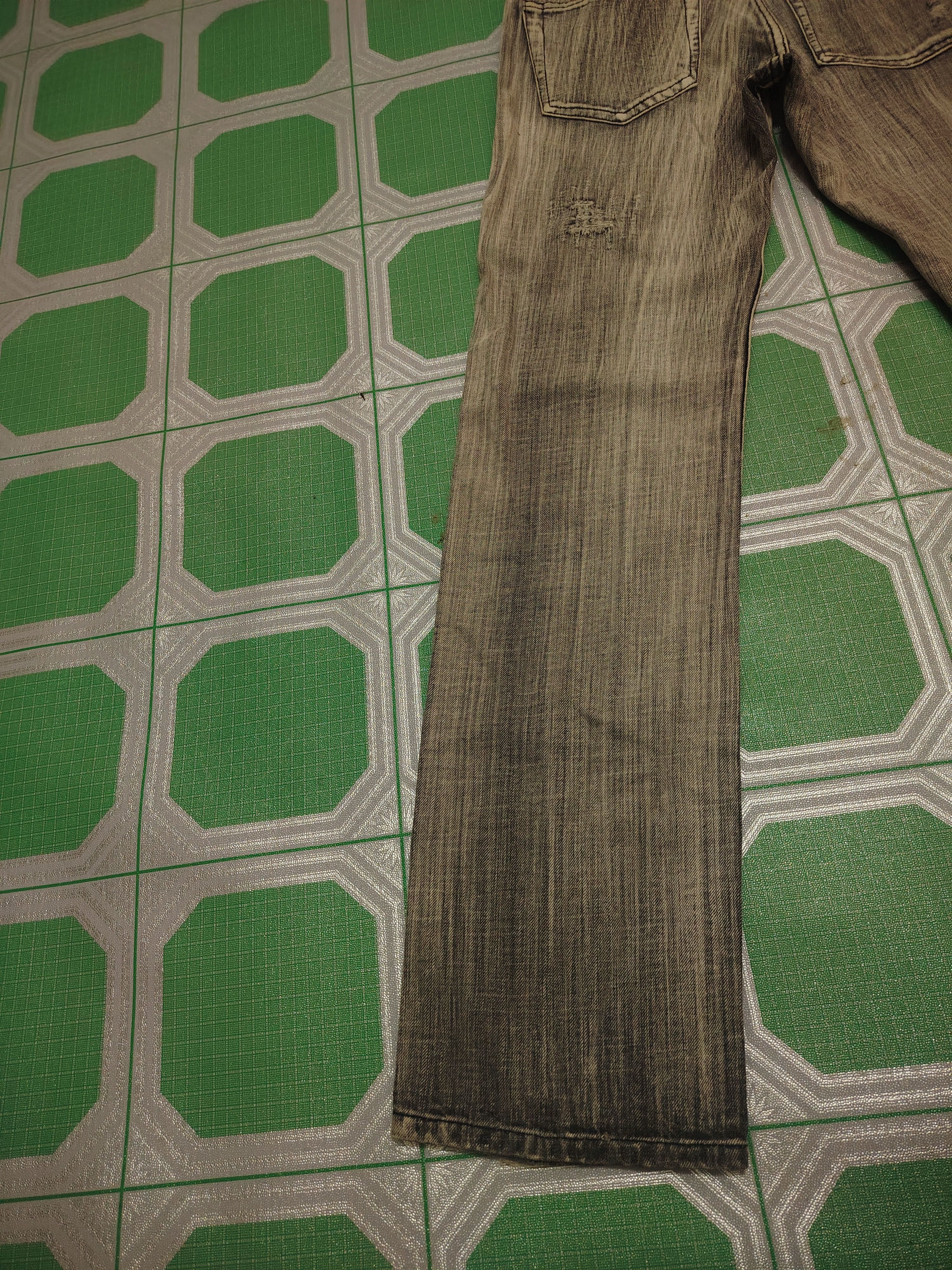 Japanese Brand Japanese international world jeans distressed jeans Size US 30 / EU 46 - 12 Thumbnail