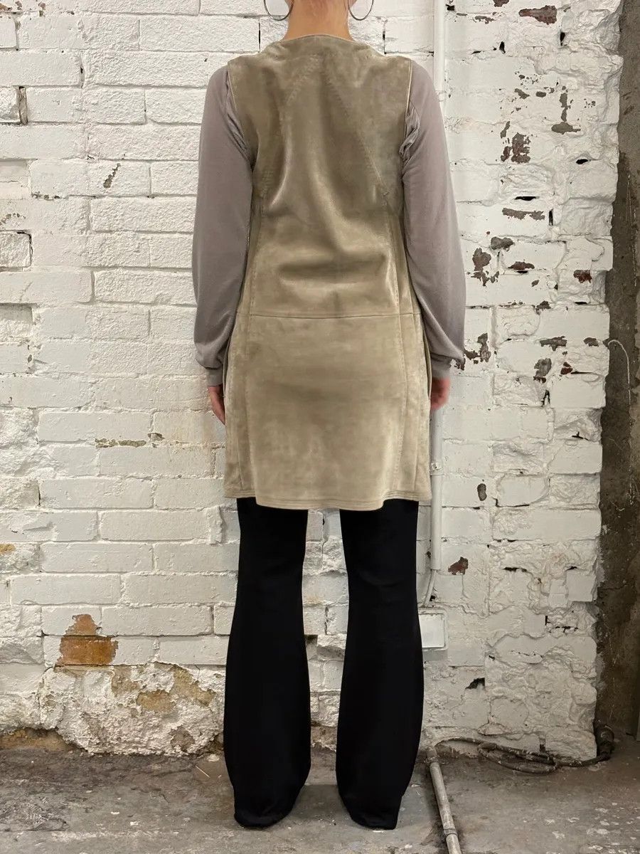 Gianfranco Ferre SS2009 Gianfranco Ferré Beige Suede Vest Dress Size S / US 4 / IT 40 - 3 Thumbnail
