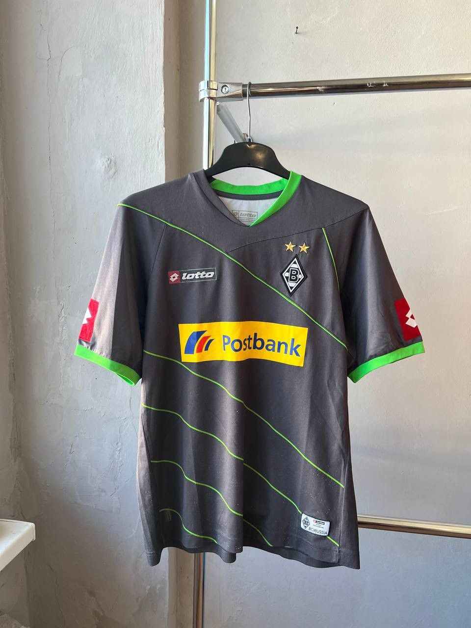 Lotto Sport 2011/12 BORUSSIA MONCHENGLADBACH #7 THIRD SOCCER JERSEY SZ M Size US M / EU 48-50 / 2 - 2 Thumbnail