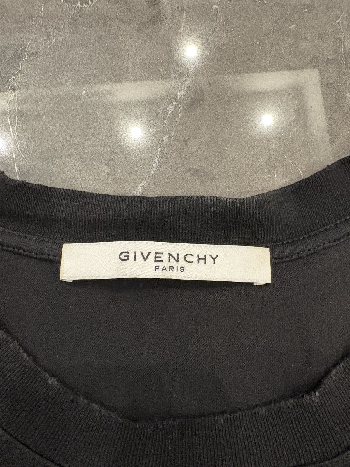 Givenchy Women's Givenchy Spell Out Logo Black T Shirt Large Size L / US 10 / IT 46 - 2 Thumbnail