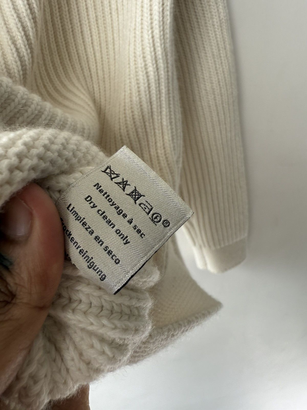 Hermes $3500 Hermes Runway Cashmere Sweater Size US L / EU 52-54 / 3 - 7 Thumbnail