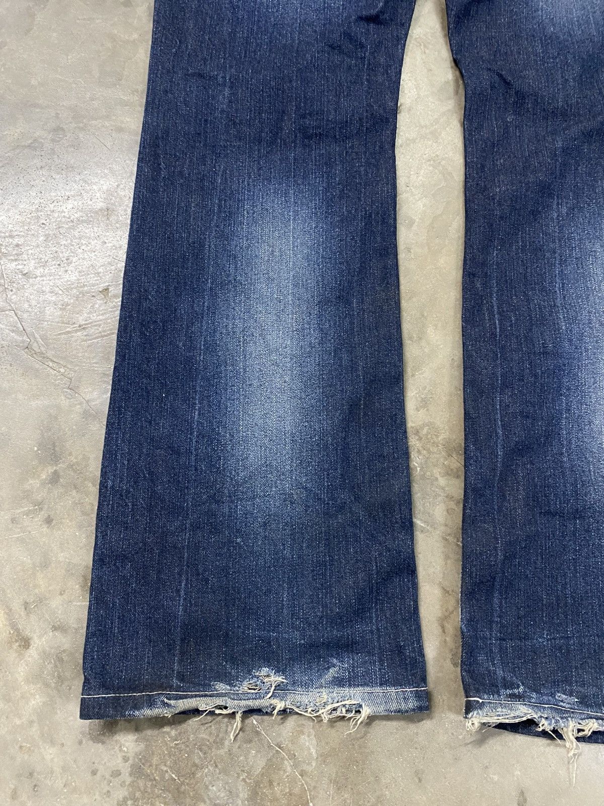 If Six Was Nine × Tornado Mart × Uniqlo Japan Uniqlo Jeans Regular Fit Bootcut Flared @266 Size US 32 / EU 48 - 4 Thumbnail