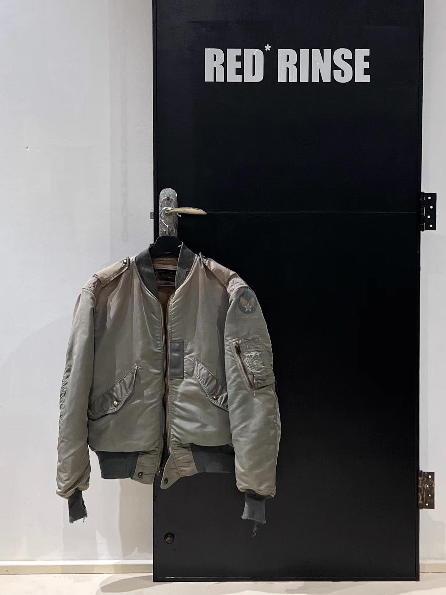 Balenciaga 80s Air Force Type-B Bomber Jacket Q13 Size US M / EU 48-50 / 2 - 1 Thumbnail