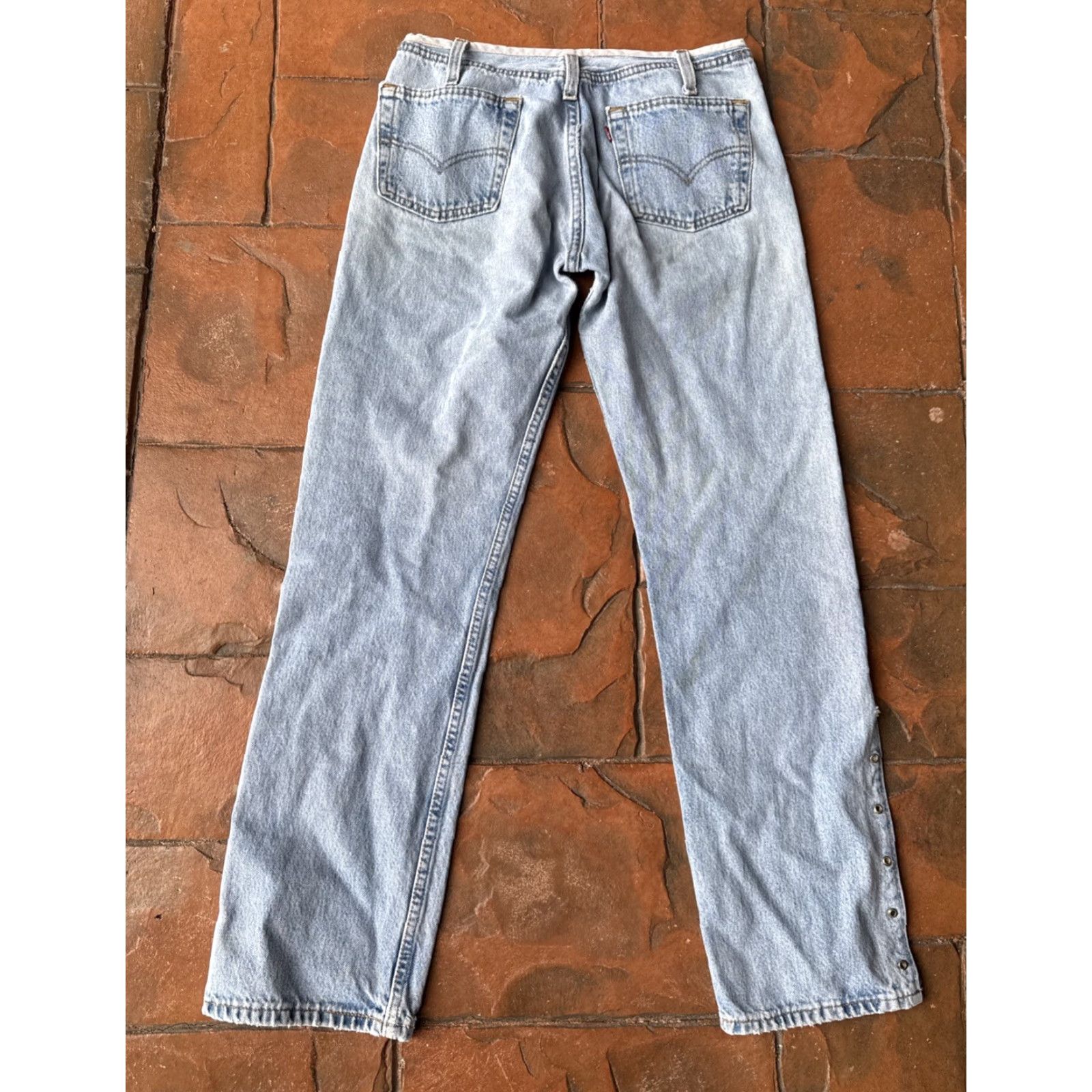 Levi's VINTAGE Levi's 501 Jeans Womens 29x32 Button Fly Blue Denim 90s USA Size 29" - 4 Thumbnail