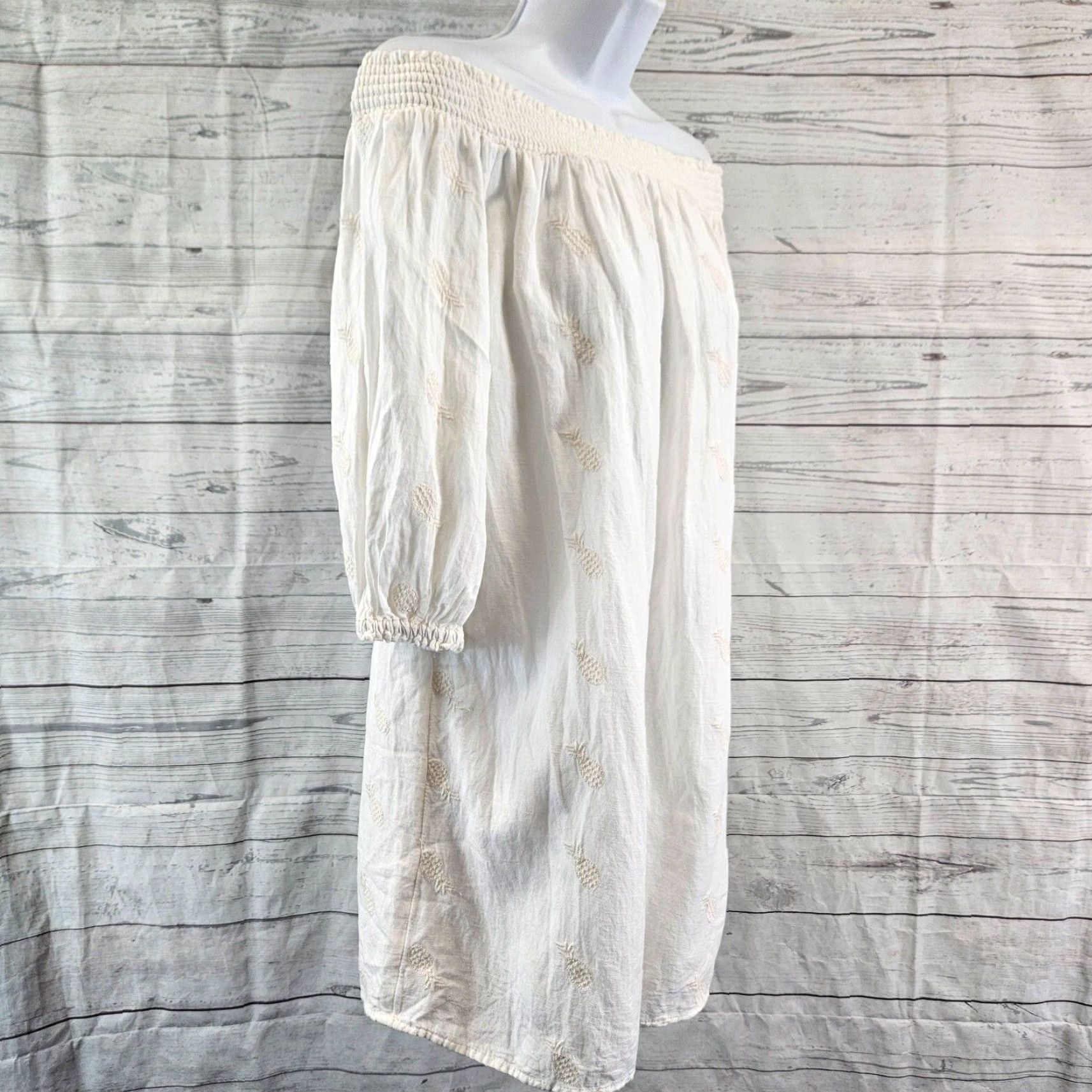 Old Navy VINTAGE Old Navy Womens Off The Shoulder Tunic XS White Embroidered Pineapples Size XS / US 0-2 / IT 36-38 - 3 Thumbnail