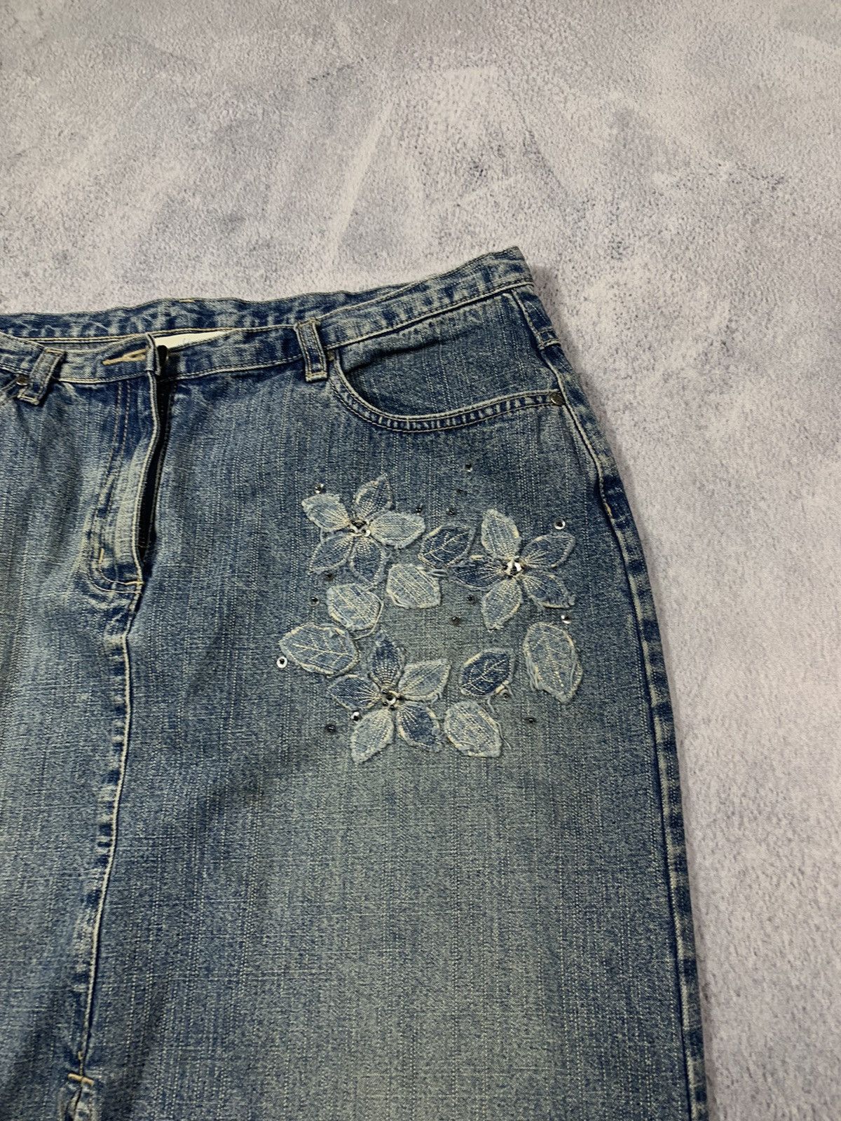 Japanese Brand × Vintage Vintage 90s Denim midi skirt faded streetwear style size 33 Size 33" - 6 Thumbnail