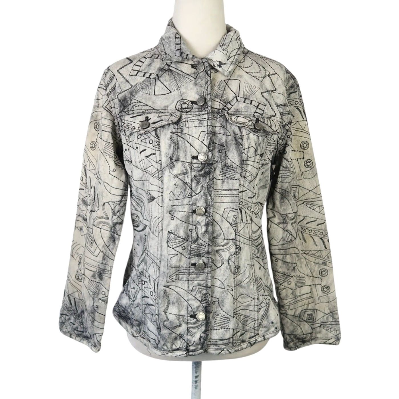 Vintage VINTAGE Chico's Cream and Black Abstract Embroidered Denim Jacket S Womens Jacket Size S / US 4 / IT 40 - 2 Thumbnail