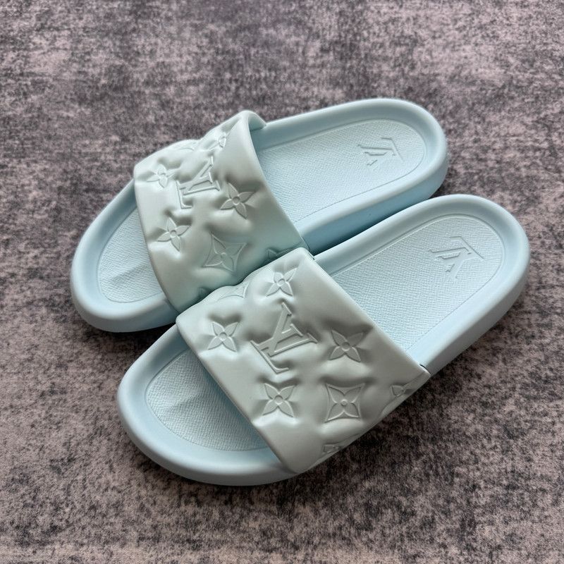 Louis Vuitton Louis Vuitton Waterfront Comfortable Slide Sandals 0089 Size US 8 / EU 41 - 1 Thumbnail