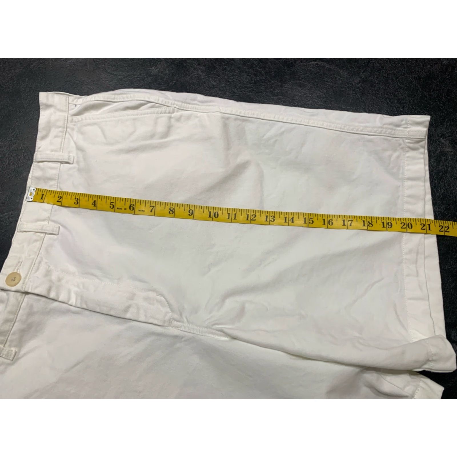 Lands' End Lands' End Men's White Chino Shorts Size 42 Flat Front Casual Workwear Size US 42 / EU 58 - 5 Thumbnail