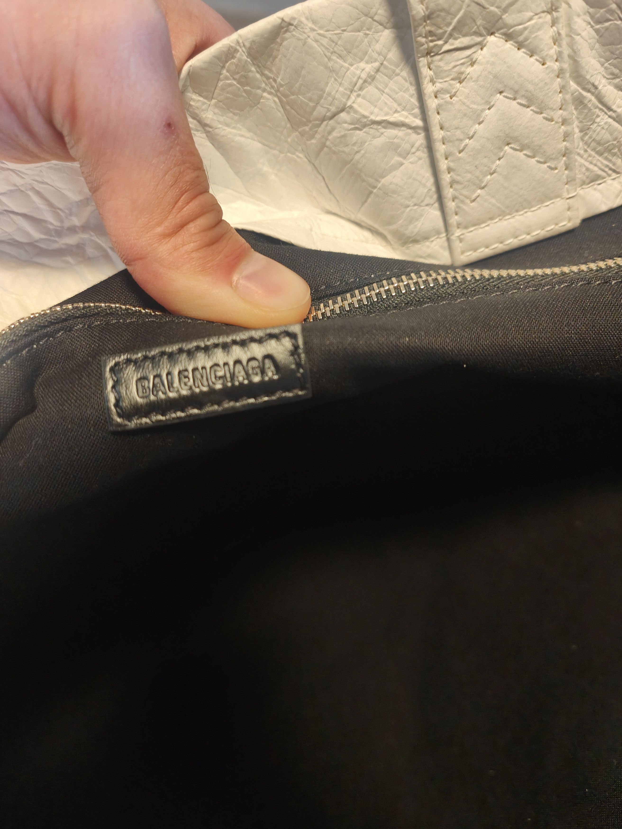 Balenciaga Balenciaga I Love Cats bag Size ONE SIZE - 3 Thumbnail