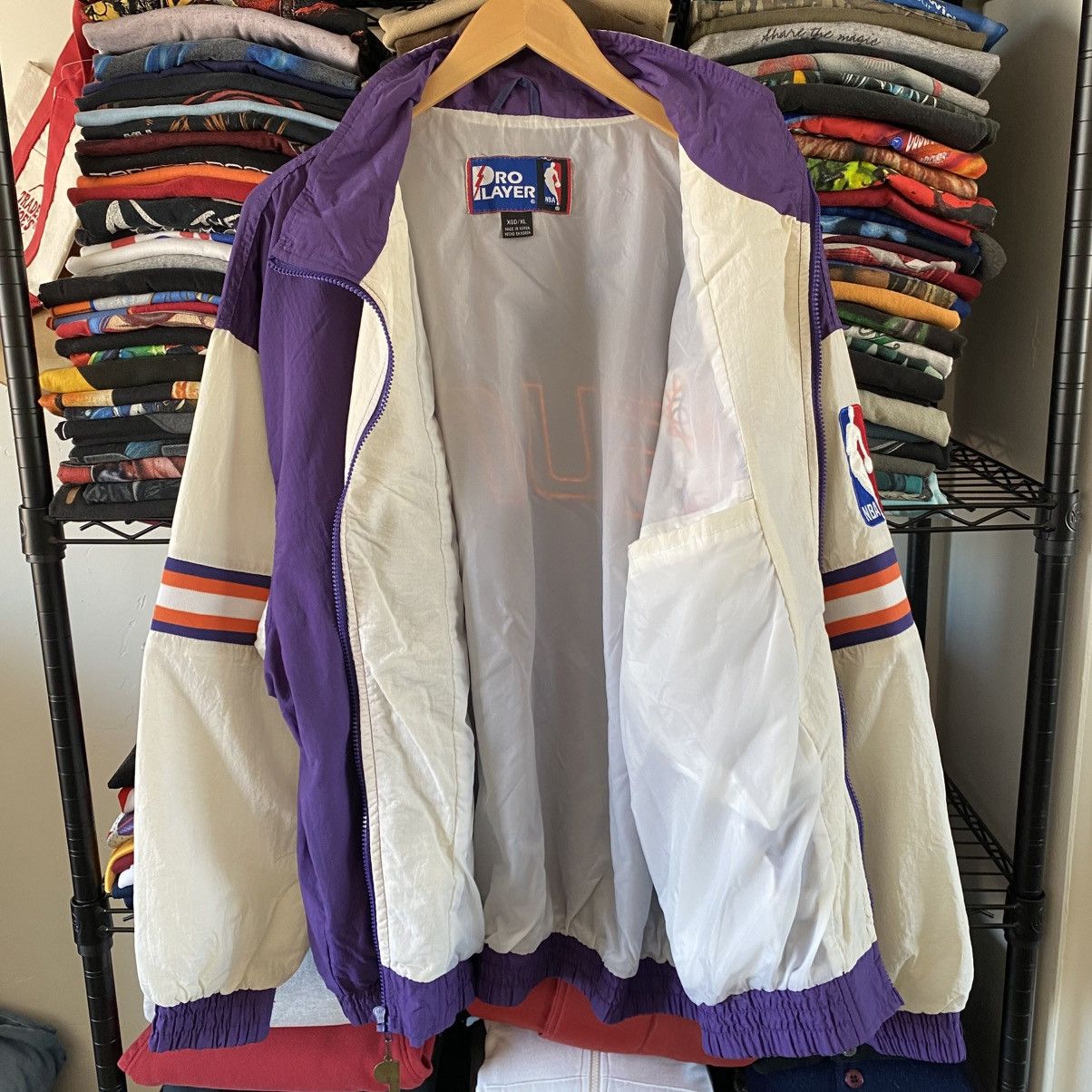 Pro Player Vintage Phoenix Suns Nylon Jacket Pro Player 1990s NBA Size US XL / EU 56 / 4 - 4 Thumbnail