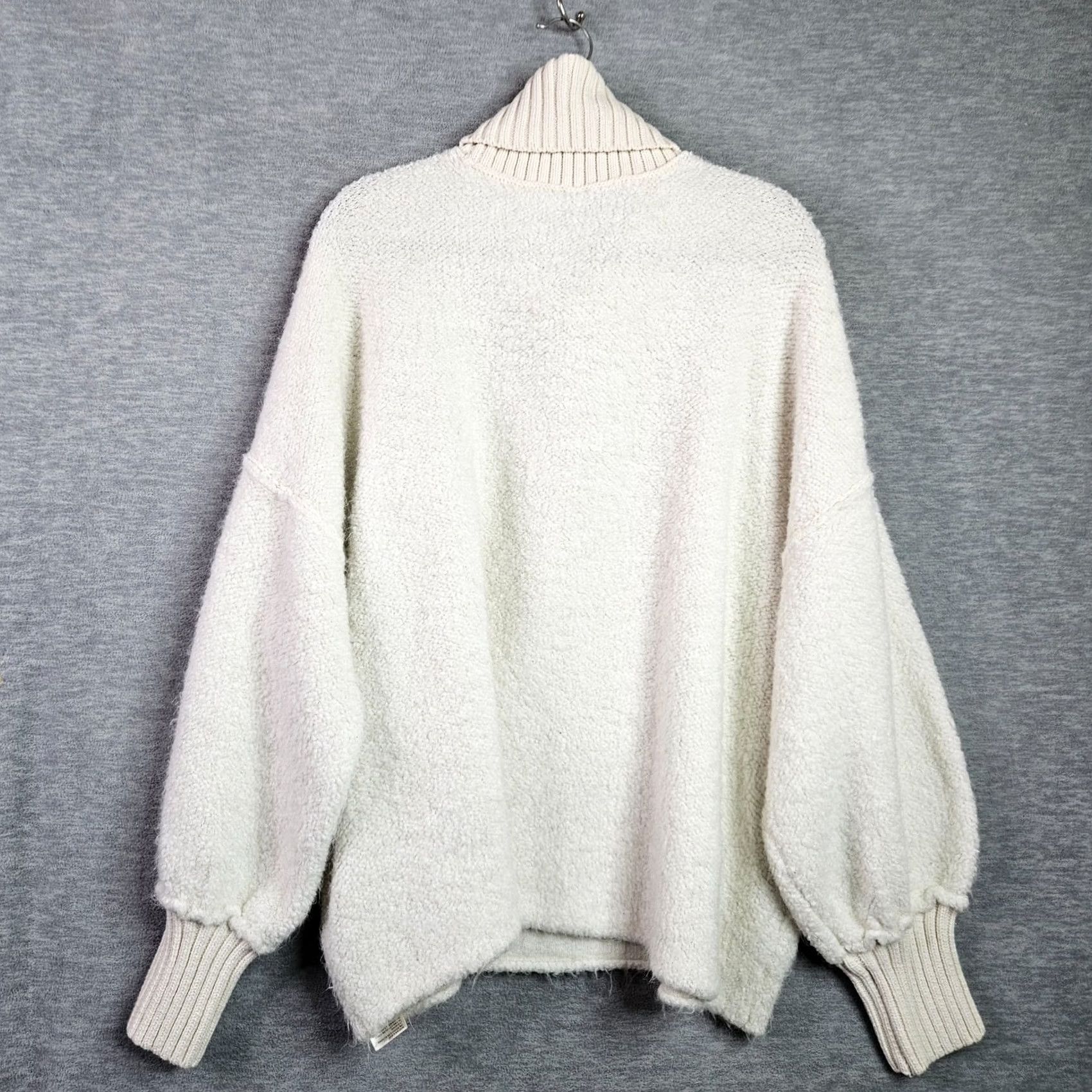 Free People Free People Milo Pullover Knit Oversized Turtleneck Sweater Ivory L Womens Regular Size L Pullover Knit Size L / US 10 / IT 46 - 3 Thumbnail