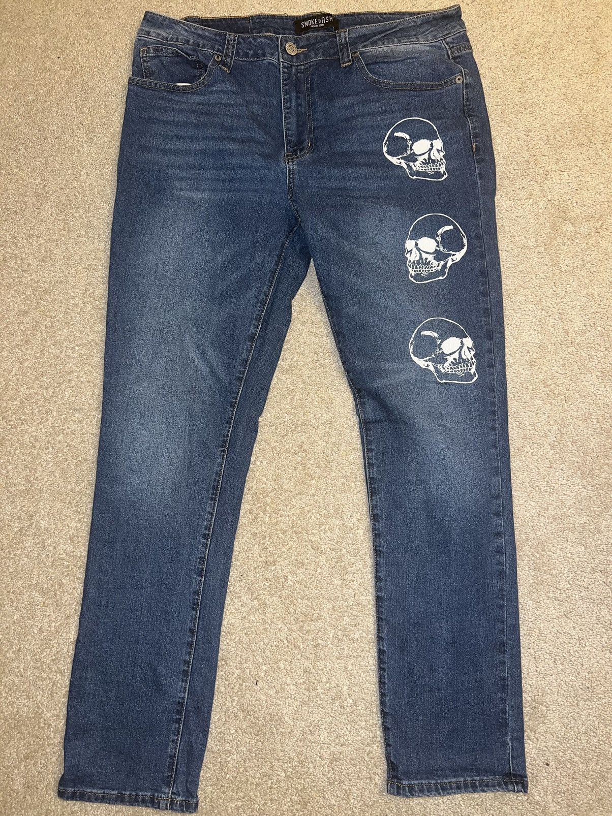 Other Blue Jeans With Skull Print Design Size US 36 / EU 52 - 2 Thumbnail