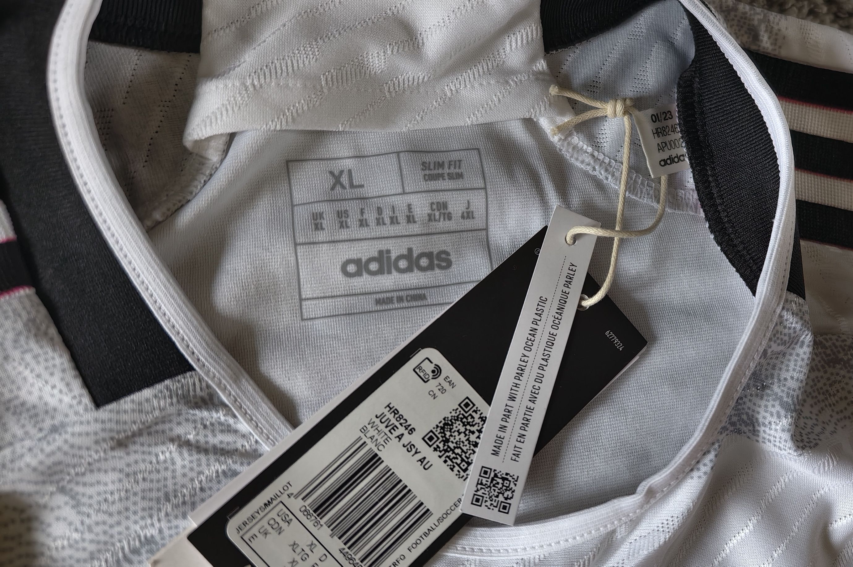Adidas Juventus Turin 2023 Away jersey Authentic Adidas HR8246 XL Size US XL / EU 56 / 4 - 6 Thumbnail