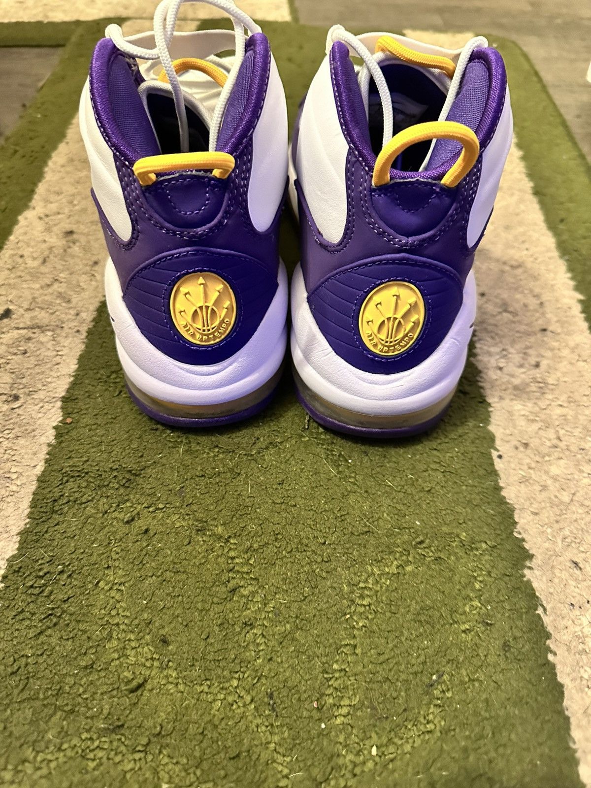 Nike Nike air max tempo Derek fisher Size US 9.5 / EU 42-43 - 3 Thumbnail