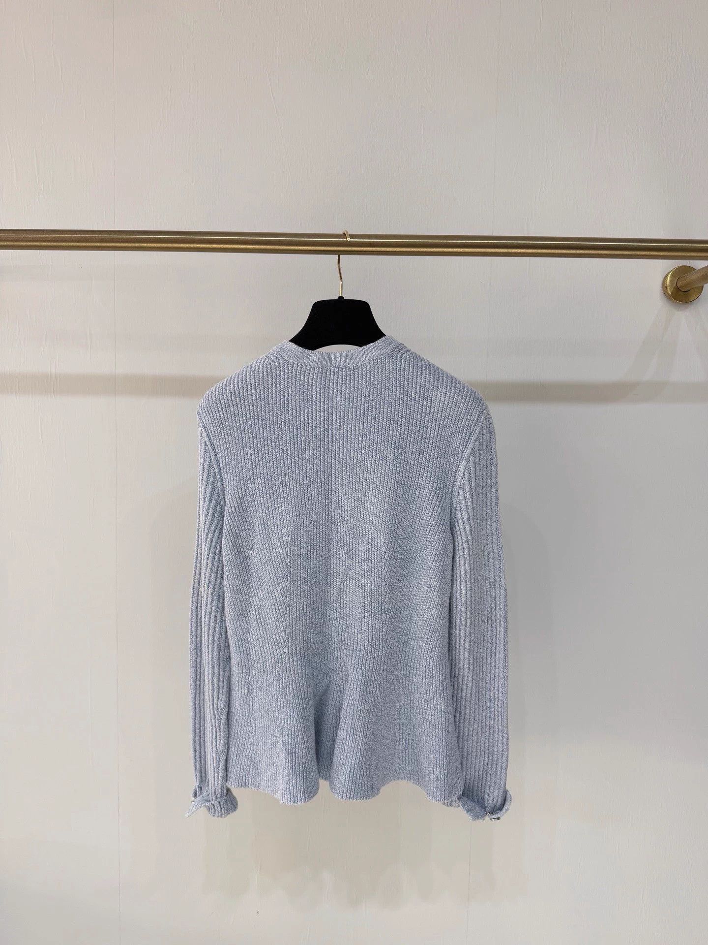 Chanel Chanel 23P Light Blue Crystal Button Waist Cardigan FR36 Size XS / US 0-2 / IT 36-38 - 7 Thumbnail