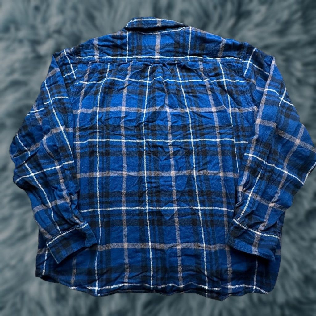 Vintage Woolrich Flannel Plaid Blue Long Sleeve Shirt Men 3XL Cotton Pocket Button-Up Chest 57in Casual Workwear Size US XXL / EU 58 / 5 - 1 Thumbnail