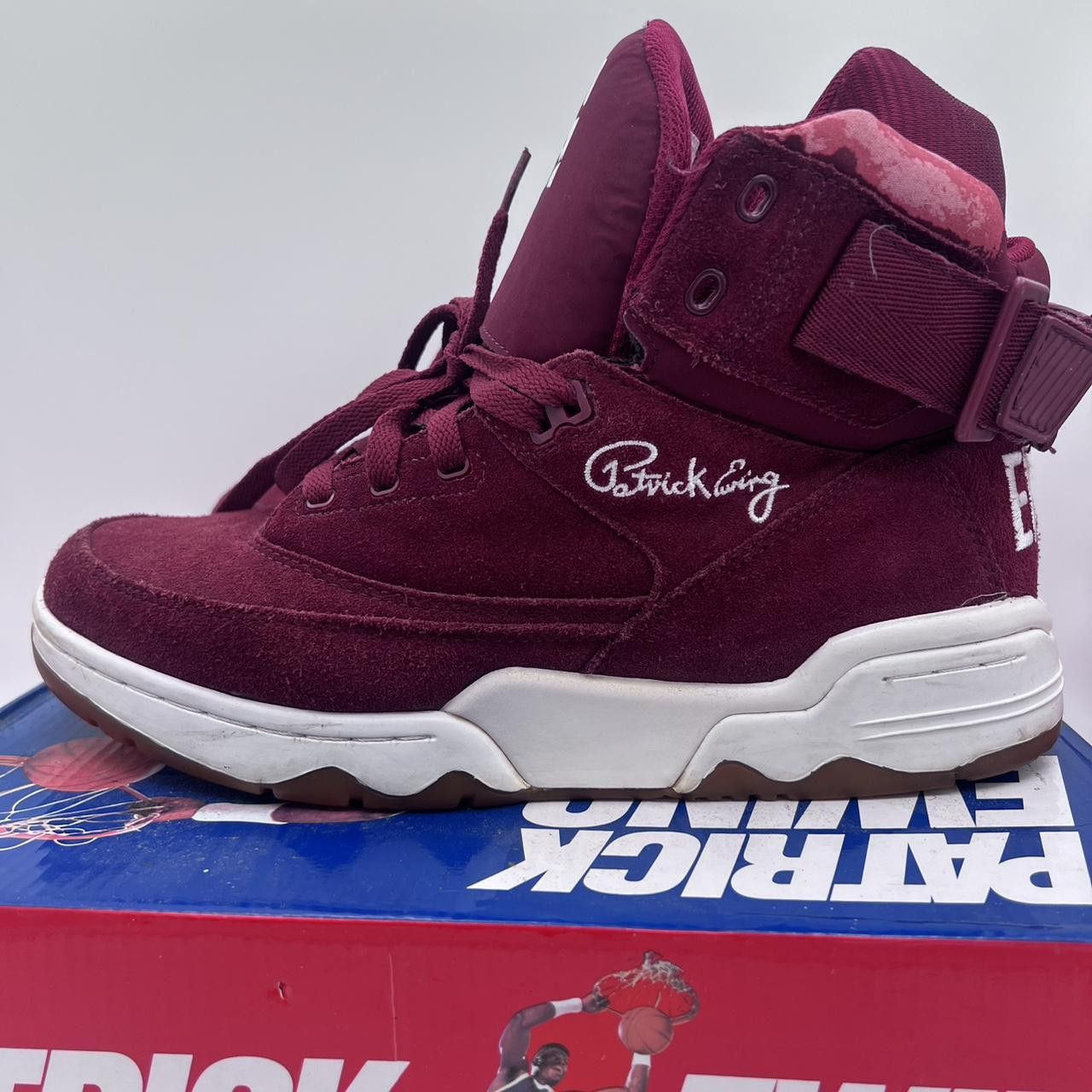 Vintage Ewing 33 Hi Red/Black RN 91175 Basketball Sneaker MEN 10.5 Size US 10.5 / EU 43-44 - 4 Thumbnail