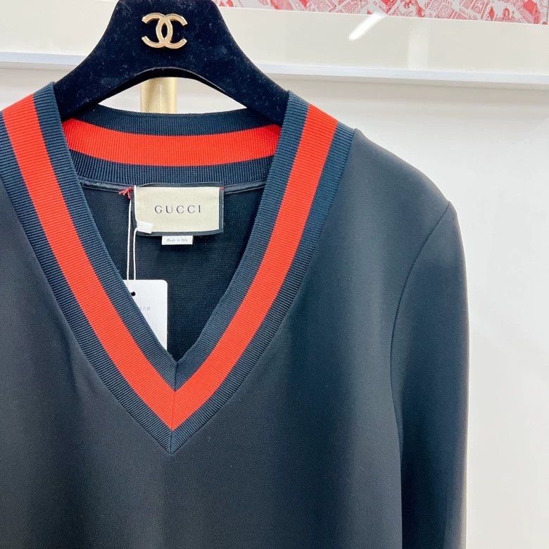 Gucci Gucci Black V-neck dress Size XS / US 0-2 / IT 36-38 - 3 Thumbnail