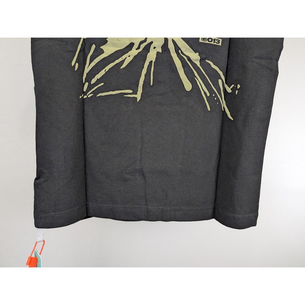 Off-White o1rshd1 Splash Arr Slim Short Sleeve T-Shirt in Black Beige Size US XS / EU 42 / 0 - 17 Thumbnail