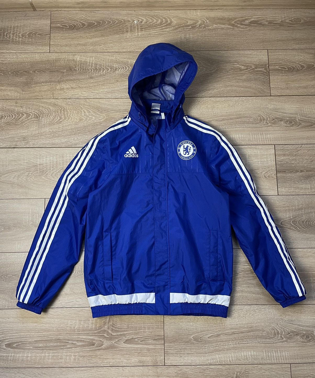 Adidas CHELSEA 2015-16 TRAINING FOOTBALL SOCCER ALL WEATHER JACKET Size US M / EU 48-50 / 2 - 1 Thumbnail
