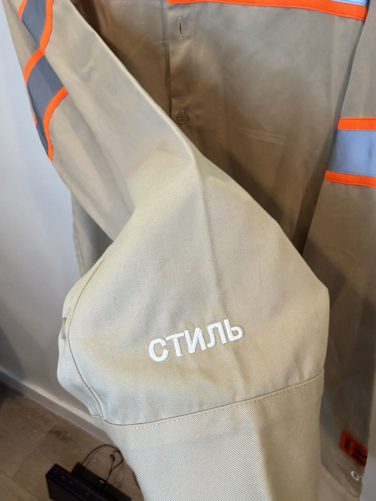 Heron Preston Heron Preston 3M Reflective Button Down Size US M / EU 48-50 / 2 - 3 Thumbnail