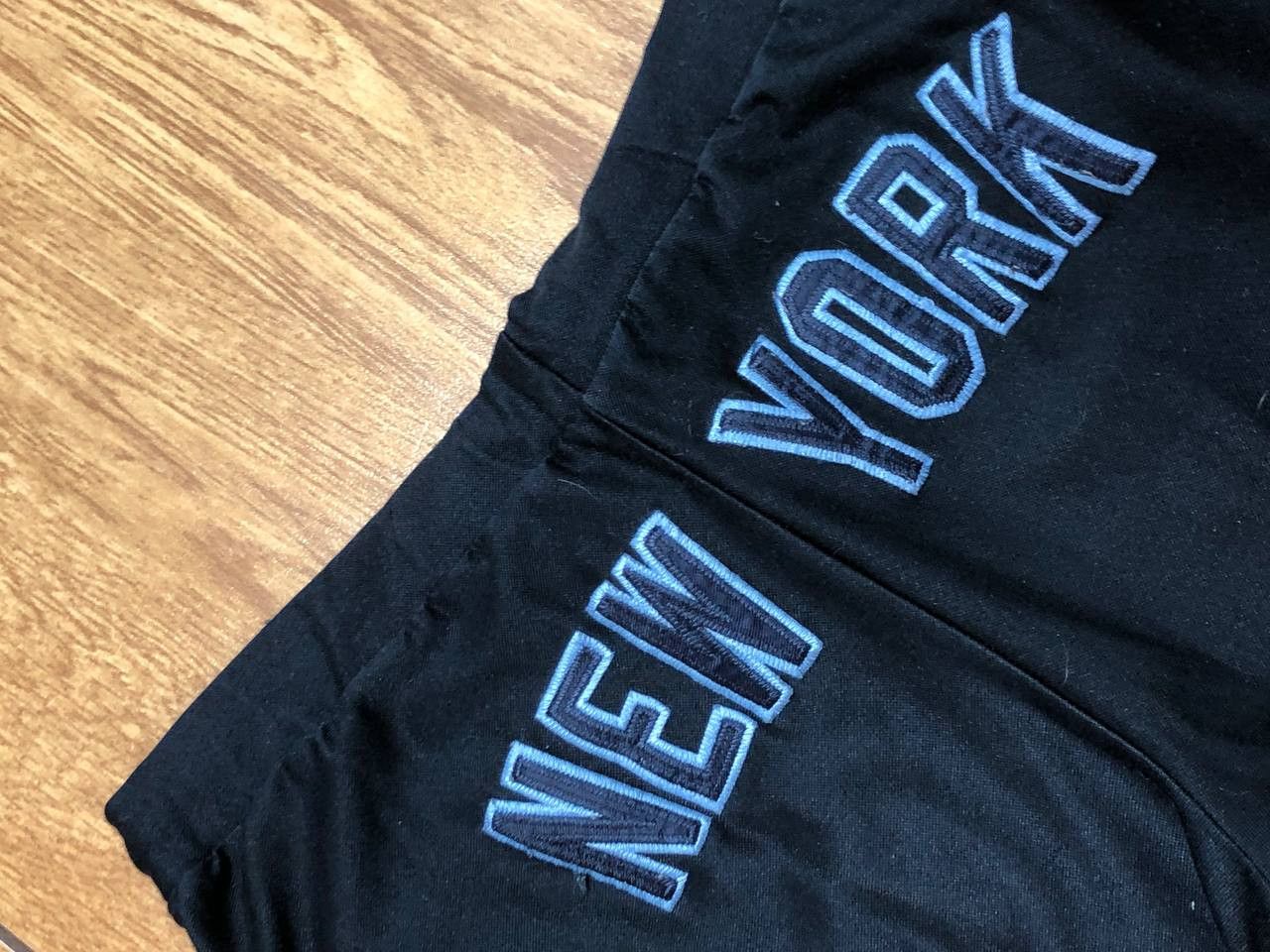 New York Yankees New York Yankees Men's Shorts Casual Logo Size US 28 / EU 44 - 17 Thumbnail