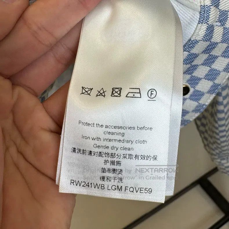 Louis Vuitton Louis Vuitton Blue and white checkerboard leather jacket Size XXS / US 00 / IT 34 - 5 Thumbnail