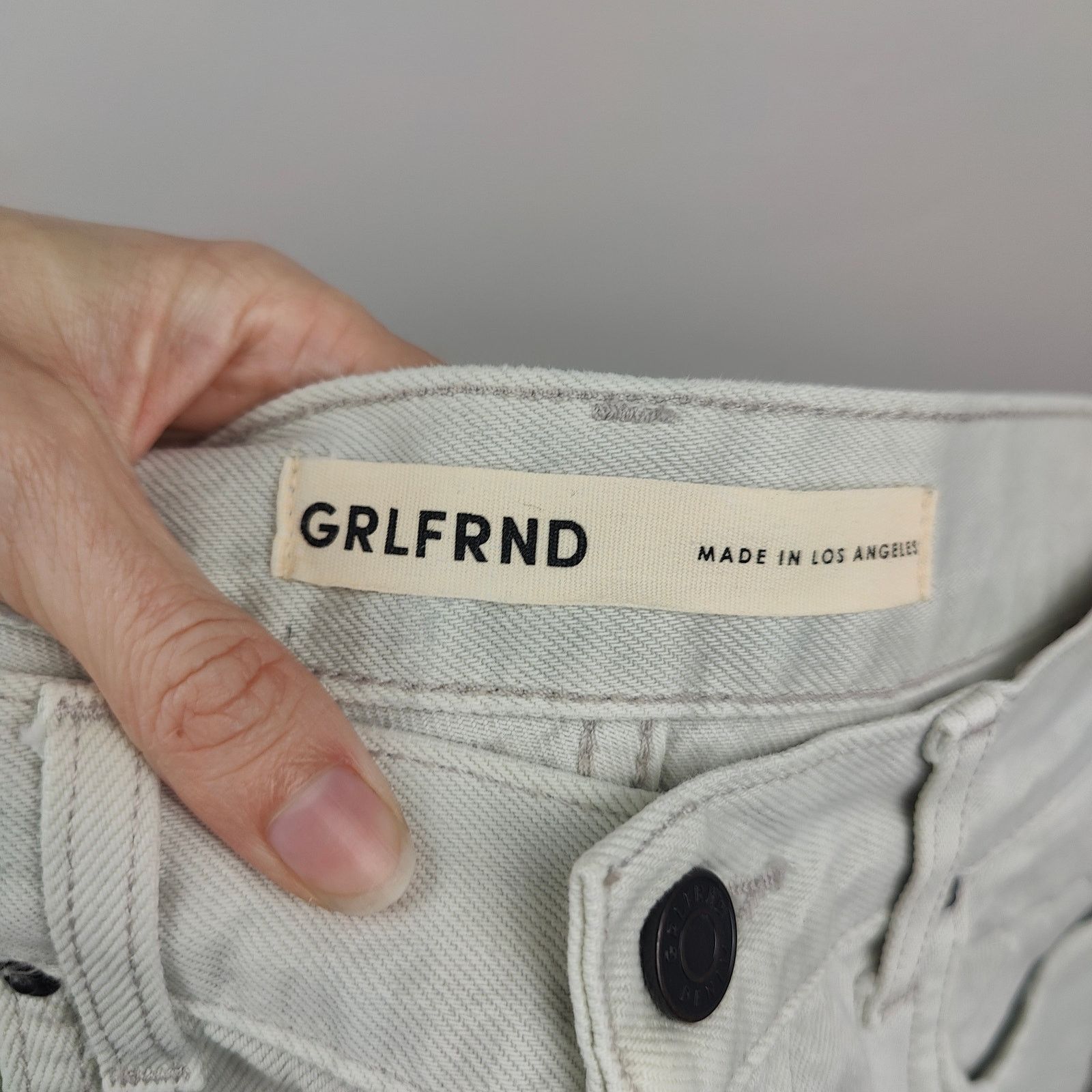 GRLFRND Grlfrnd Baggy Jeans Womens 25 Light Mojave Wash Knee RIps Size 25" / US 0 / IT 36 - 8 Thumbnail