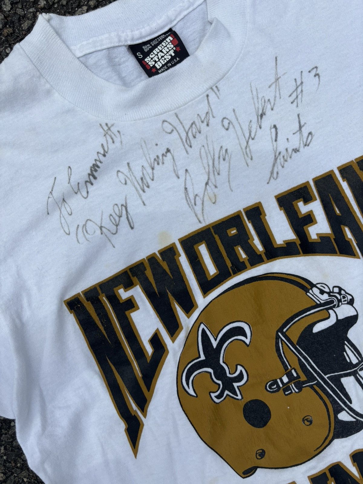 NFL 80s/90s New Orleans Saints Tee signed by Bobby Herbert Size US S / EU 44-46 / 1 - 1 Thumbnail