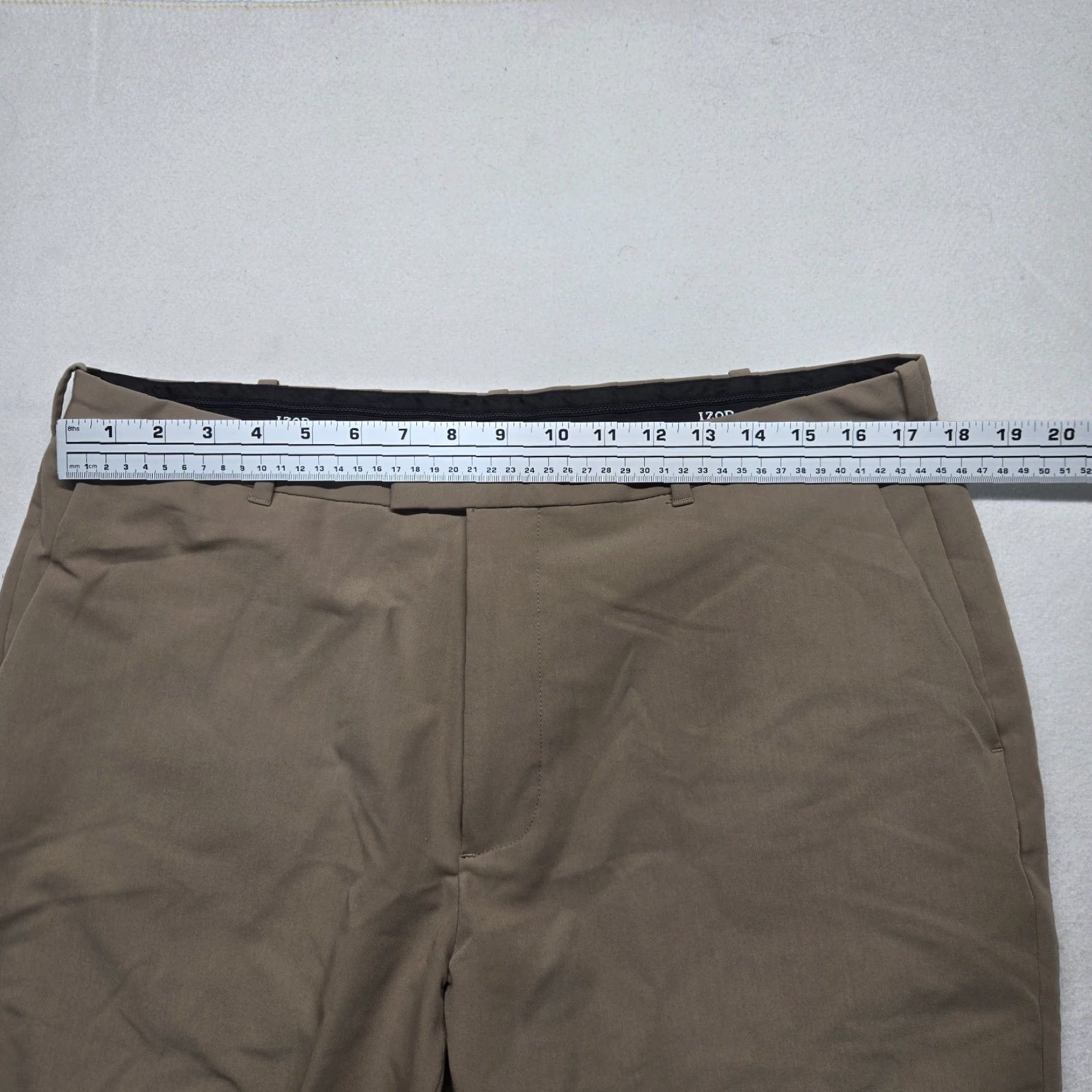 Izod Izod Golf Pants Men's 36 x 30 Tan Lightweight Performance Flat Front Size US 36 / EU 52 - 4 Thumbnail