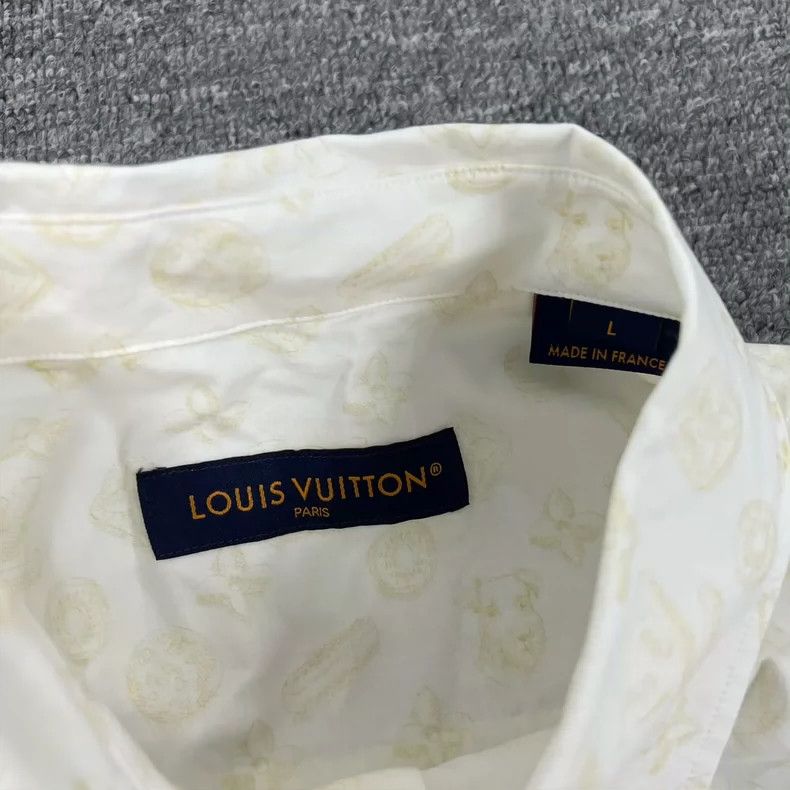 Louis Vuitton Louis Vuitton 24 new full logo Fei Dong graffiti shirt 2502 Size US L / EU 52-54 / 3 - 6 Thumbnail