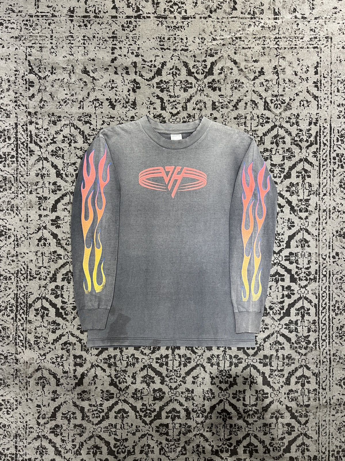 Band Tees × Vintage Vintage Van Halen 1993 Japan Tour Flames Size US M / EU 48-50 / 2 - 1 Thumbnail