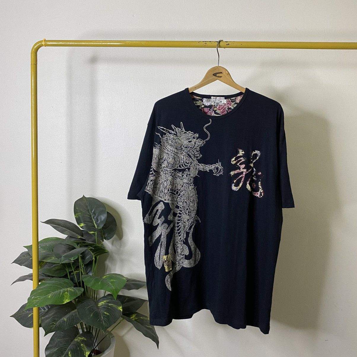 Japanese Brand Dragon Sukajan Motive Ed Hardy Karakuri Tamashii Style Tee Size US XXL / EU 58 / 5 - 1 Thumbnail