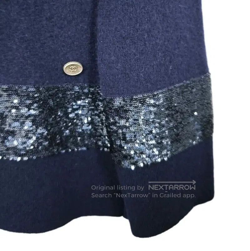Chanel Chanel Oversized Navy Cashmere Sweater with Sequins . Size XXS / US 00 / IT 34 - 3 Thumbnail