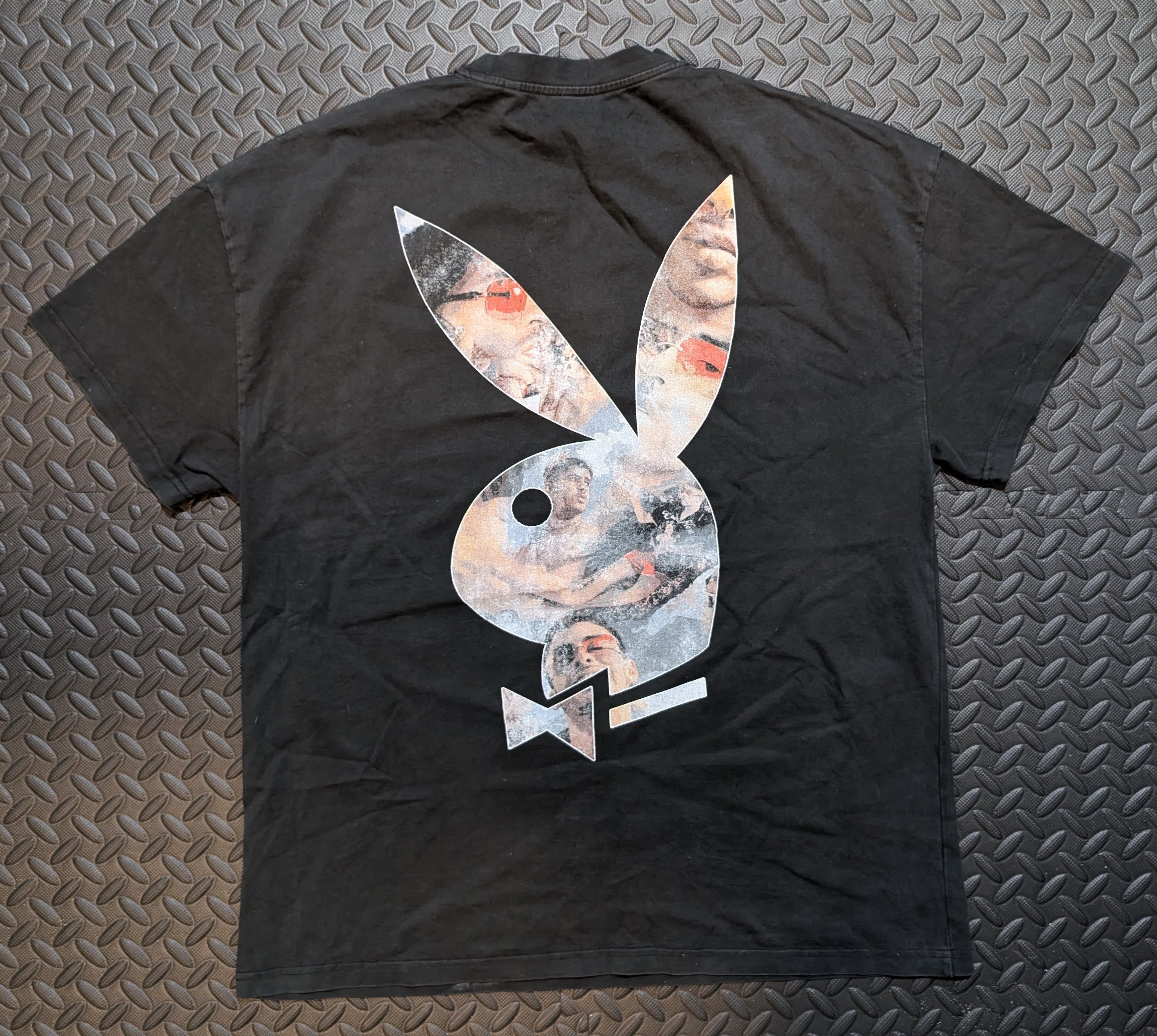 Sergio Calabasas Sergio Calabasas "Bad bunny X Playboy" tee (S) Size US S / EU 44-46 / 1 - 4 Thumbnail