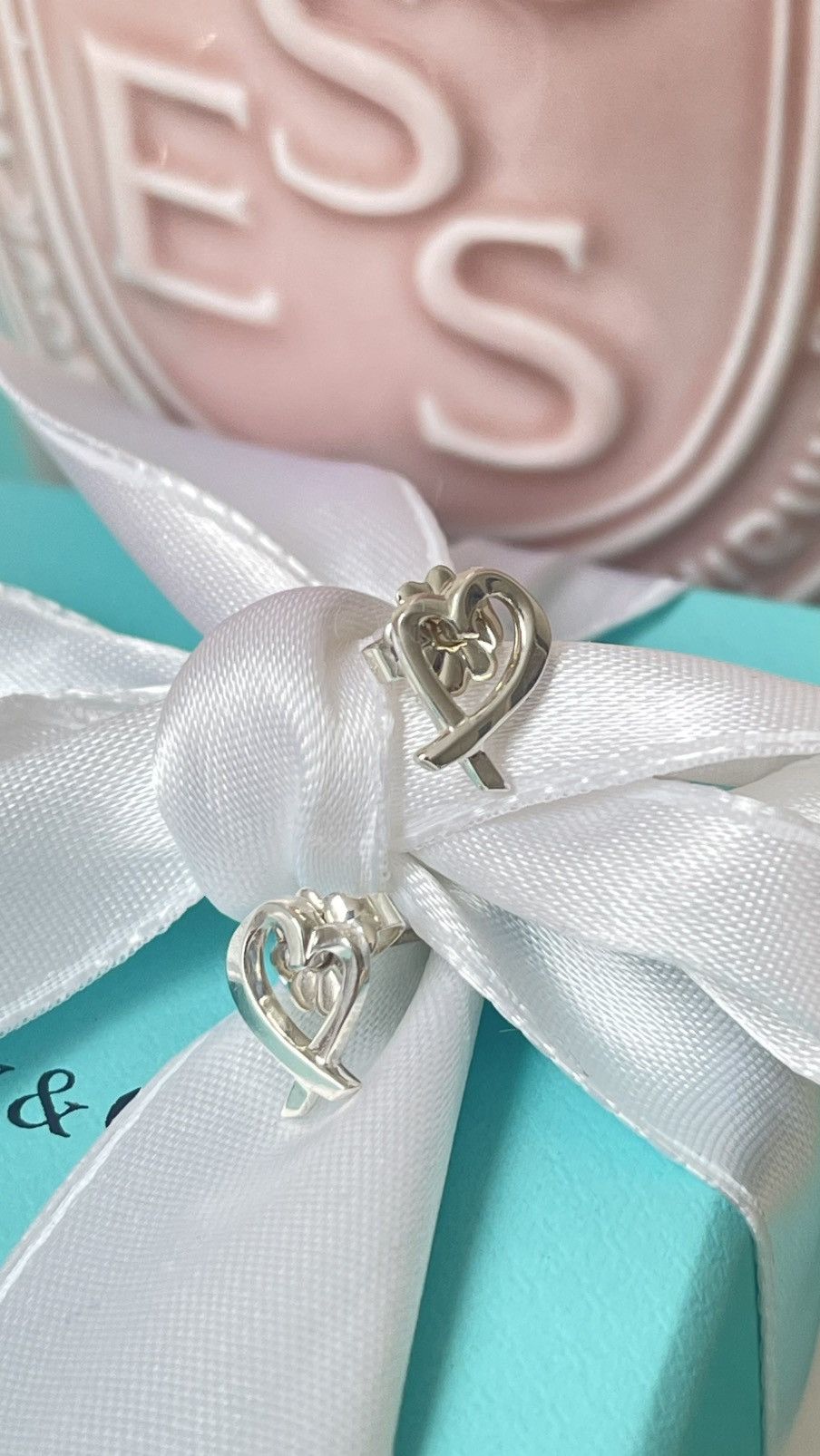 Tiffany & Co. Tiffany Paloma Picasso Loving Heart Earrings Silver NEW $525 Size ONE SIZE - 1 Thumbnail