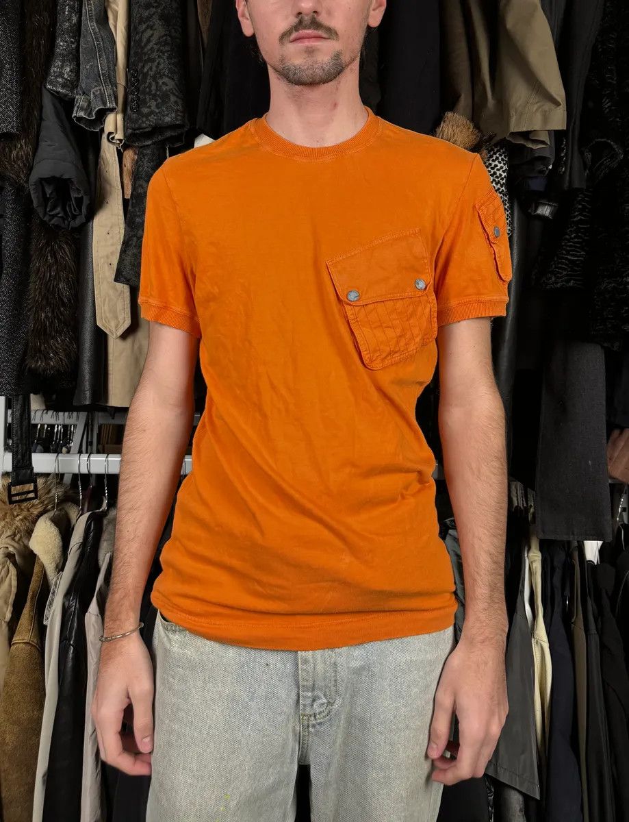 Dolce & Gabbana 2000s Dolce & Gabbana Cargo Pocket Orange T-Shirt Size US S / EU 44-46 / 1 - 2 Thumbnail