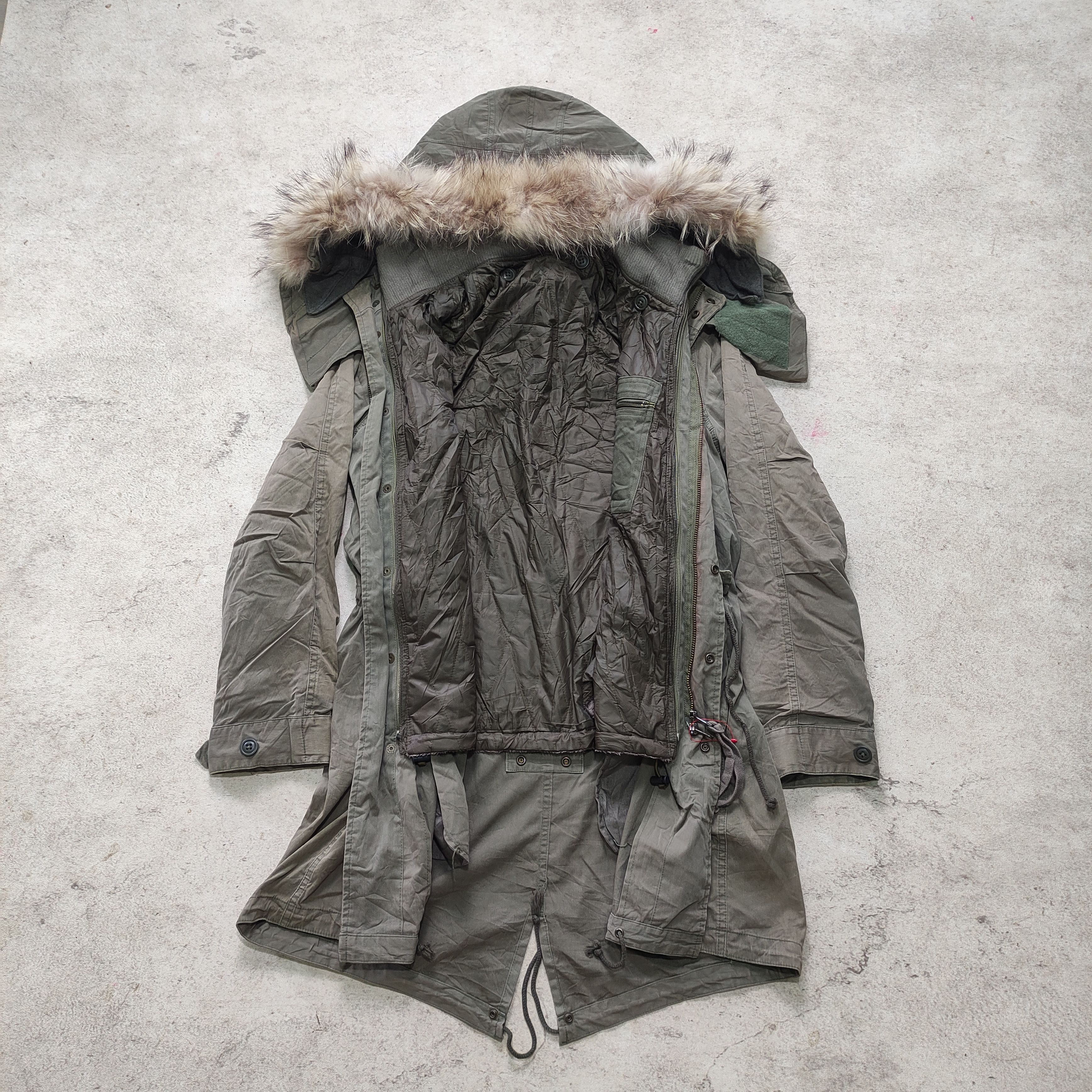 Le Grande Bleu (L.G.B.) Nano Universe Fishtail “Wizard” Fur Parka style G.O.A Size US M / EU 48-50 / 2 - 6 Thumbnail