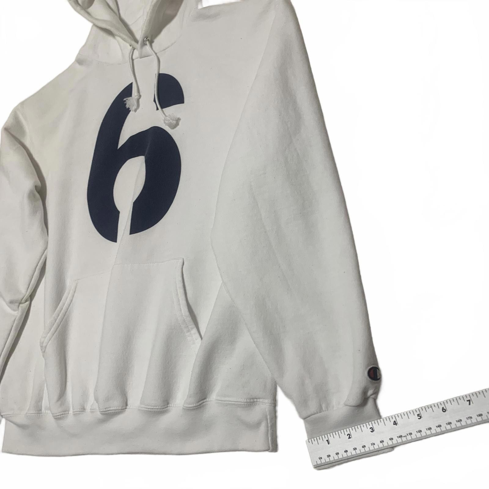 Champion Champion Eco Authentic L White Hoodie Number 6 Print Size US L / EU 52-54 / 3 - 8 Thumbnail