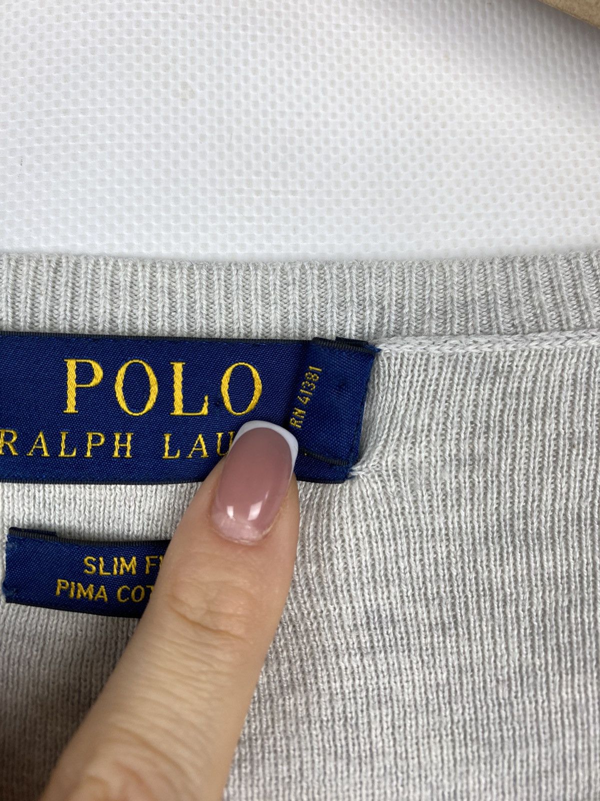 Polo Ralph Lauren Polo Ralph Lauren men’s pima cotton v-neck sweater pullover Size US S / EU 44-46 / 1 - 10 Thumbnail