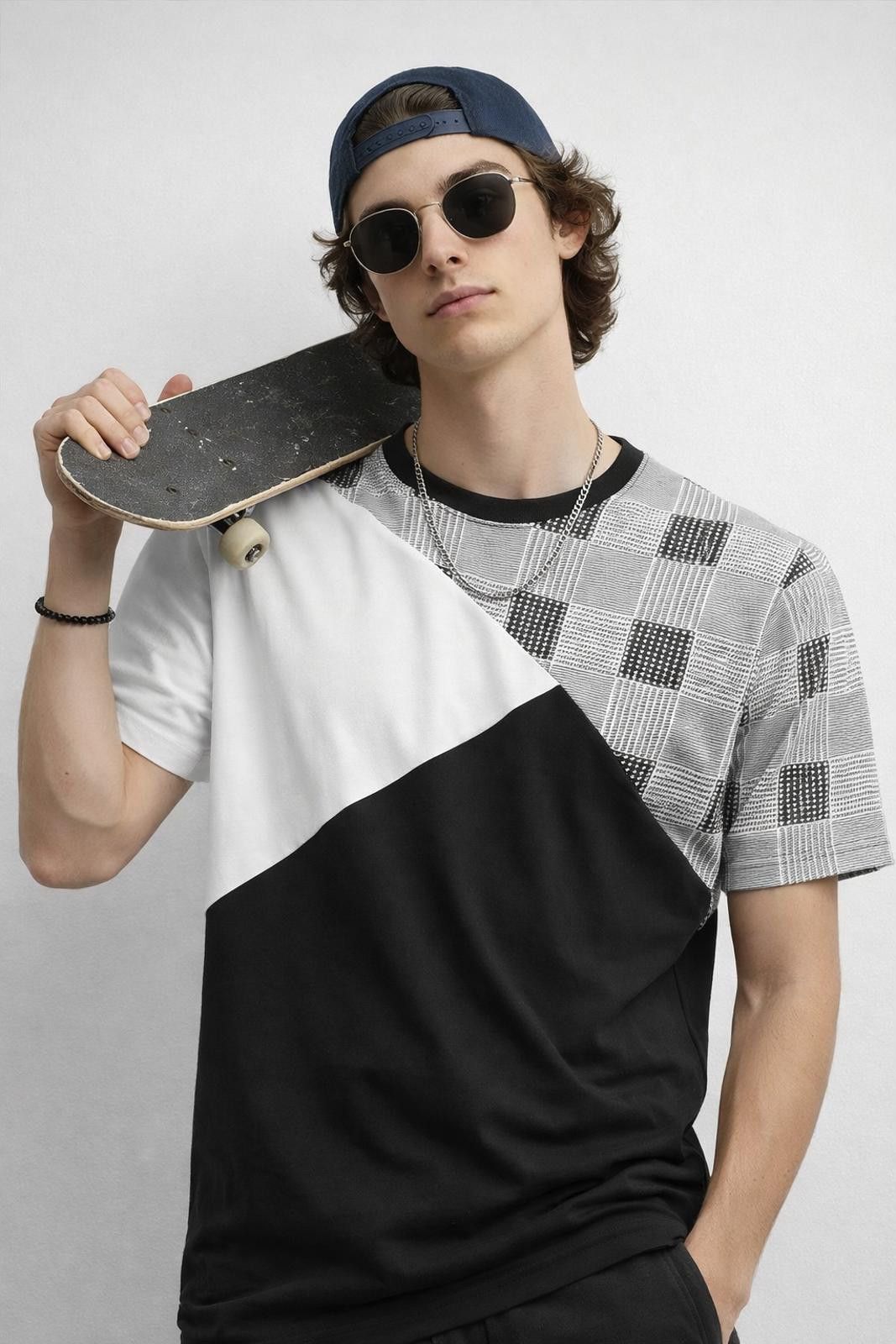 Other Medium Black White Gray Geometric Color Block T-Shirt Size US M / EU 48-50 / 2 - 1 Preview